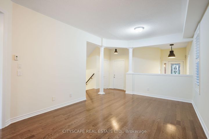 Photo 6 at 5515 Challenger Drive, Churchill Meadows, Mississauga