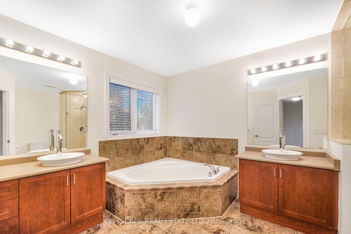 Photo 33 at 5515 Challenger Drive, Churchill Meadows, Mississauga
