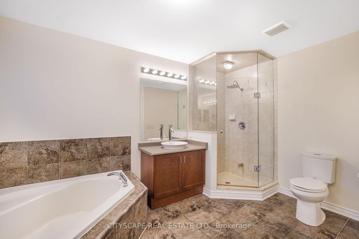 Photo 34 at 5515 Challenger Drive, Churchill Meadows, Mississauga
