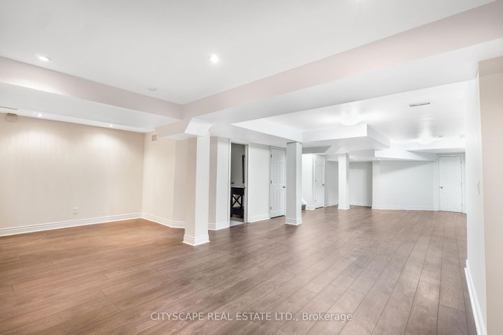 Photo 40 at 5515 Challenger Drive, Churchill Meadows, Mississauga
