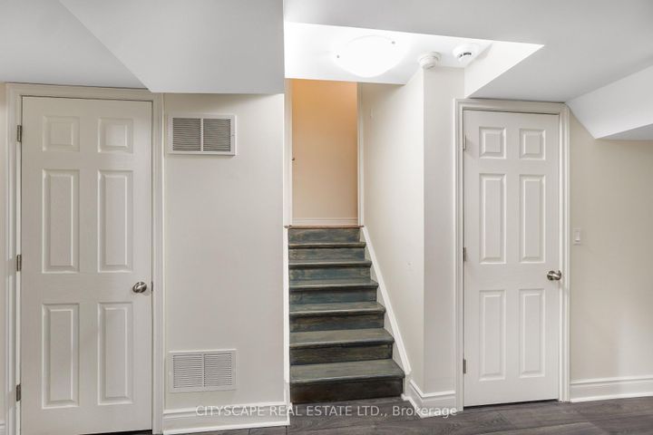 Photo 41 at 5515 Challenger Drive, Churchill Meadows, Mississauga