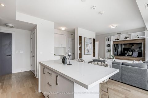 Photo 7 at 853 - 25 Adra Grado Way, Bayview Village, Toronto