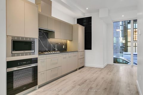 Photo 9 at 9 Gloucester Street, Yonge Corridor, Toronto