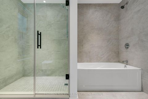 Photo 25 at 9 Gloucester Street, Yonge Corridor, Toronto