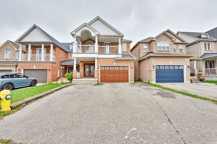 Photo 0 at 215 Bachman Drive, Maple, Vaughan