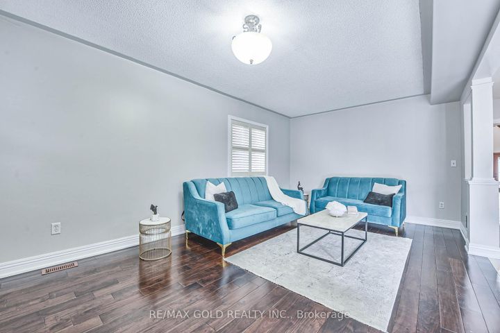 Photo 17 at 215 Bachman Drive, Maple, Vaughan