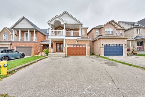 Photo 0 at 215 Bachman Drive, Maple, Vaughan
