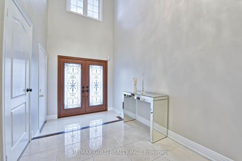 Photo 2 at 215 Bachman Drive, Maple, Vaughan