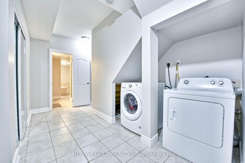 Photo 34 at 215 Bachman Drive, Maple, Vaughan