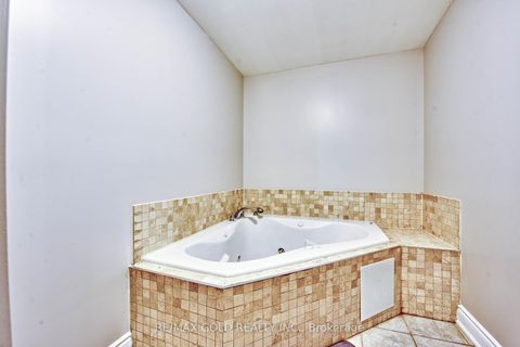 Photo 40 at 215 Bachman Drive, Maple, Vaughan