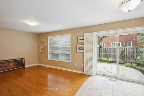Photo 11 at 2476 Bracken Drive, WM Westmount, Oakville
