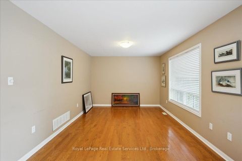 Photo 12 at 2476 Bracken Drive, WM Westmount, Oakville
