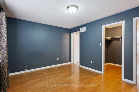 Photo 34 at 2476 Bracken Drive, WM Westmount, Oakville