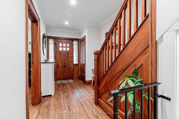Photo 5 at 421 St Clair Avenue E, Moore Park, Toronto