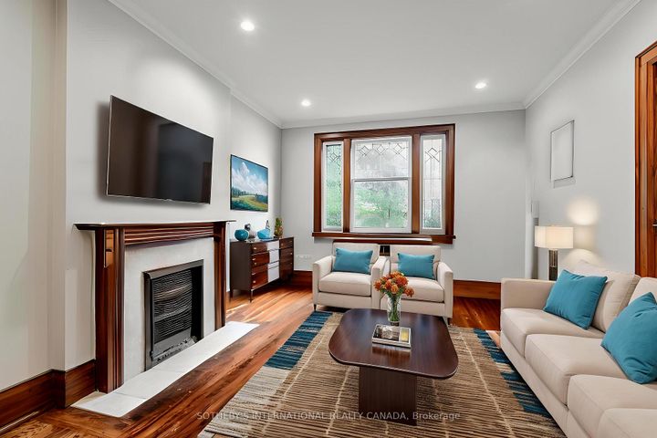 Photo 6 at 421 St Clair Avenue E, Moore Park, Toronto