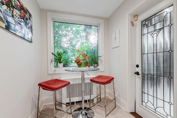 Photo 19 at 421 St Clair Avenue E, Moore Park, Toronto