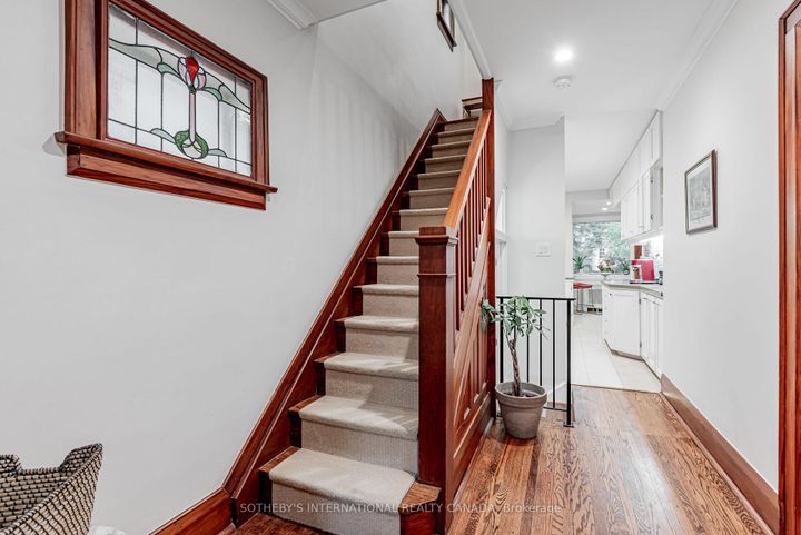 Photo 20 at 421 St Clair Avenue E, Moore Park, Toronto
