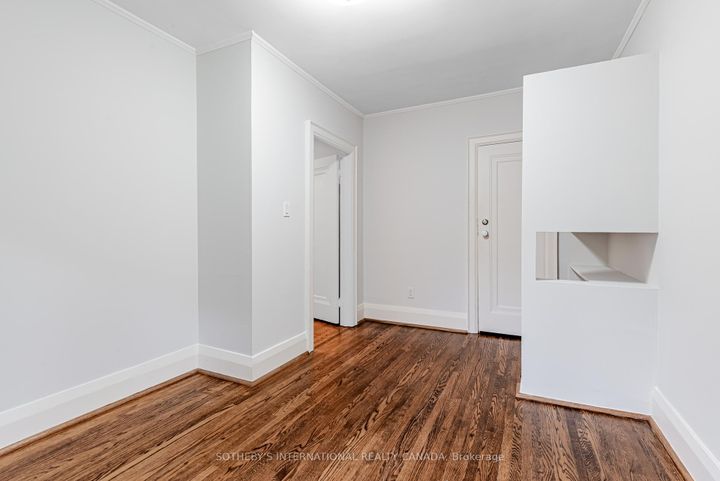 Photo 27 at 421 St Clair Avenue E, Moore Park, Toronto