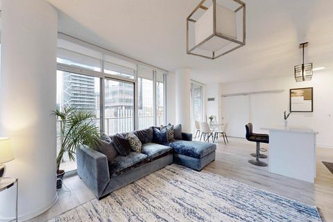 Photo 7 at 818 - 21 Nelson Street, Waterfront Communities C1, Toronto