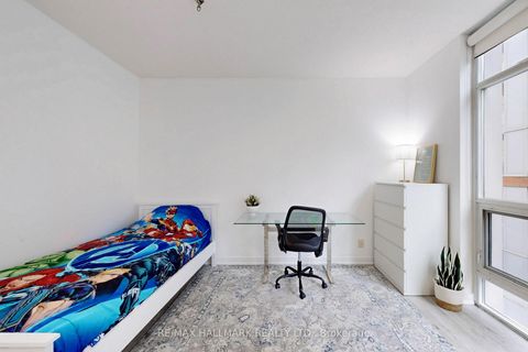Photo 16 at 818 - 21 Nelson Street, Waterfront Communities C1, Toronto