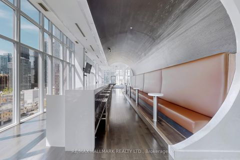 Photo 29 at 818 - 21 Nelson Street, Waterfront Communities C1, Toronto