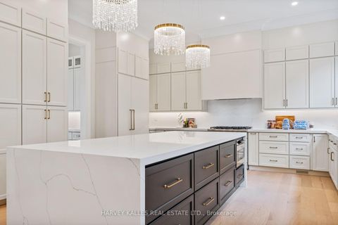Photo 10 at 150 Holcolm Road, Willowdale West, Toronto