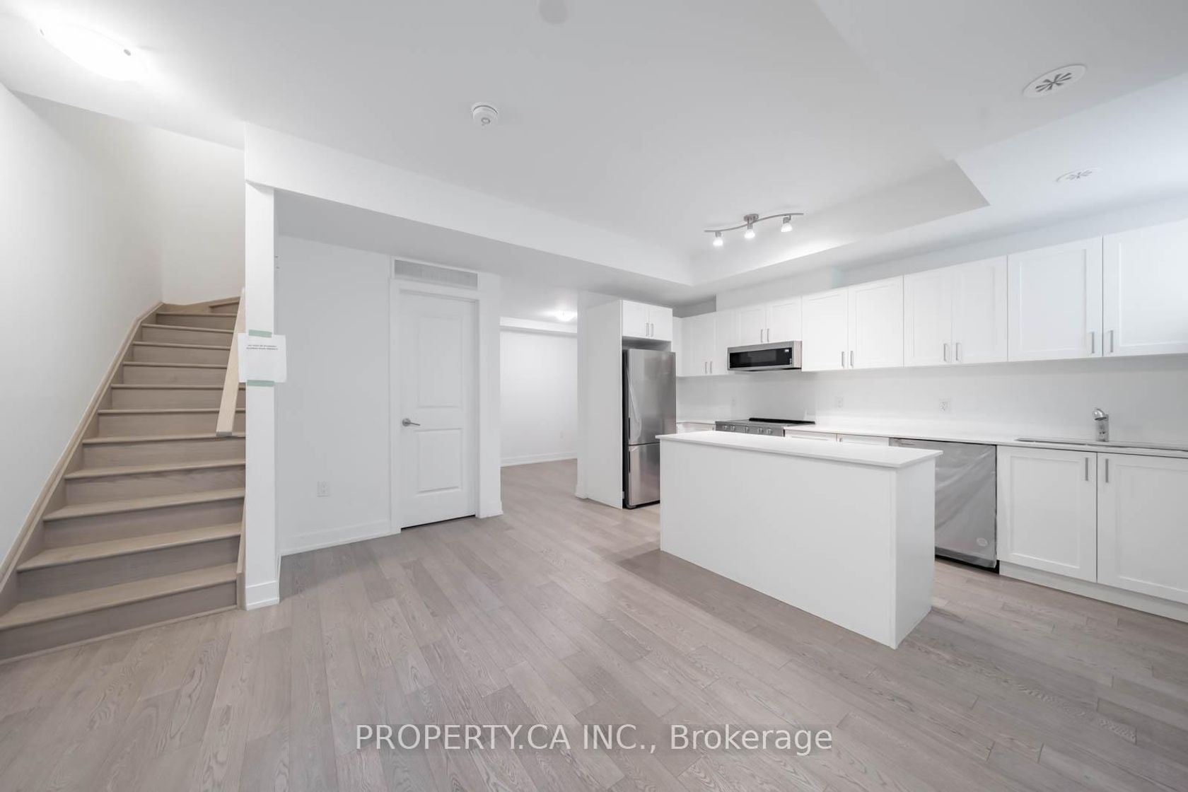 103 - 1115 Douglas McCurdy Common, Lakeview, Mississauga 