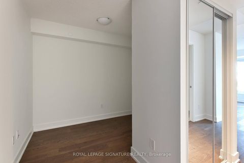 Photo 15 at 901 - 7 Mabelle Avenue, City Centre West, Toronto