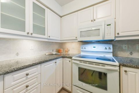 Photo 10 at 307 - 12 Rean Drive, Bayview Village, Toronto
