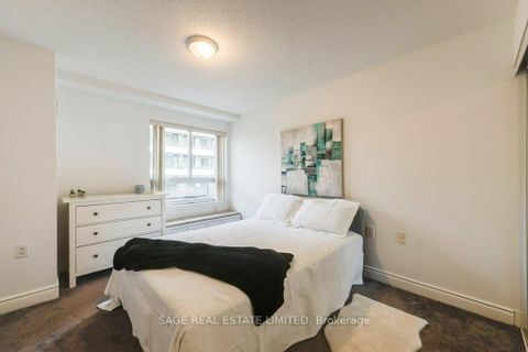 Photo 17 at 307 - 12 Rean Drive, Bayview Village, Toronto