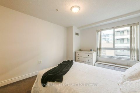 Photo 18 at 307 - 12 Rean Drive, Bayview Village, Toronto