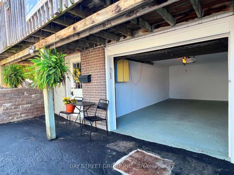 Photo 35 at 728 Sunnypoint Drive, Leslie Valley, Newmarket