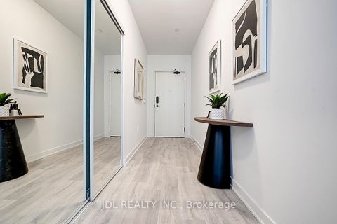 Photo 4 at 202 SE - 60 Princess Street, Waterfront Communities C8, Toronto