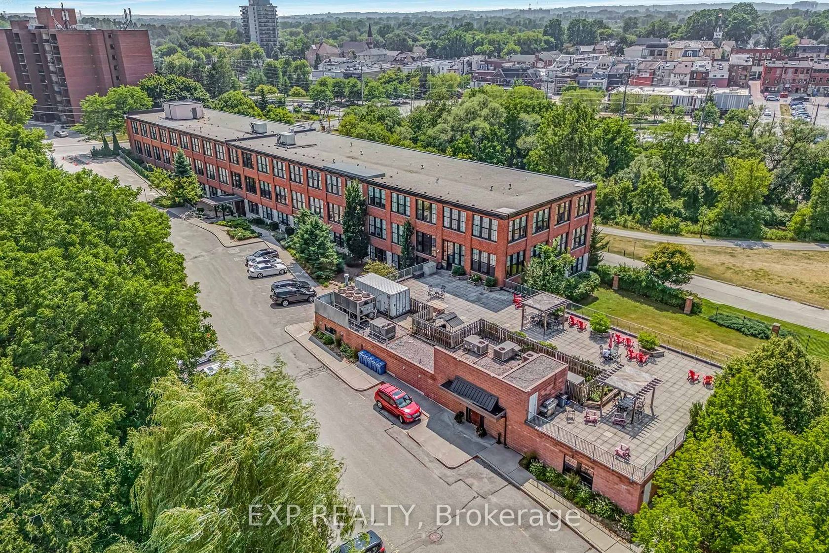 111 - 543 Timothy Street, Central Newmarket, Newmarket photo number 2