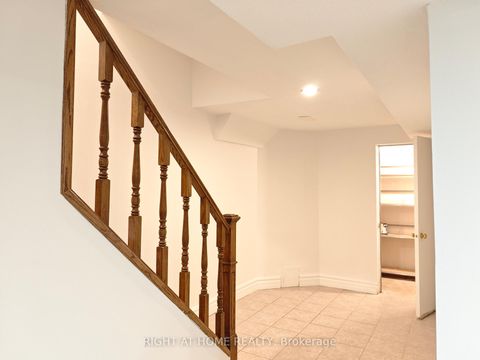 Photo 33 at 1216 Blackburn Drive, GA Glen Abbey, Oakville
