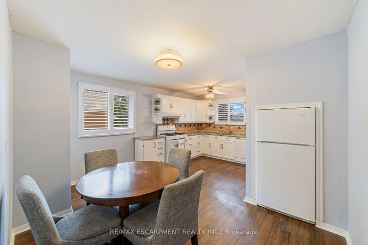 Photo 7 at 111 BOSTON Crescent, Berrisfield, Hamilton