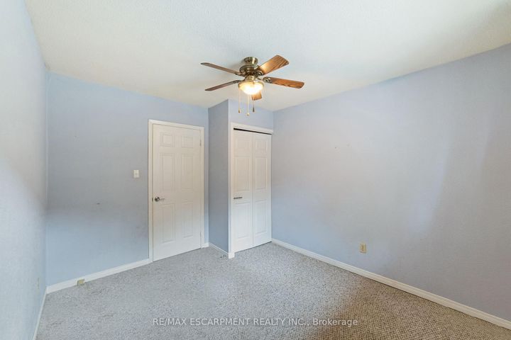 Photo 13 at 111 BOSTON Crescent, Berrisfield, Hamilton