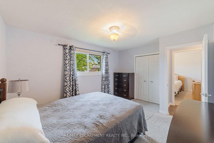 Photo 16 at 111 BOSTON Crescent, Berrisfield, Hamilton