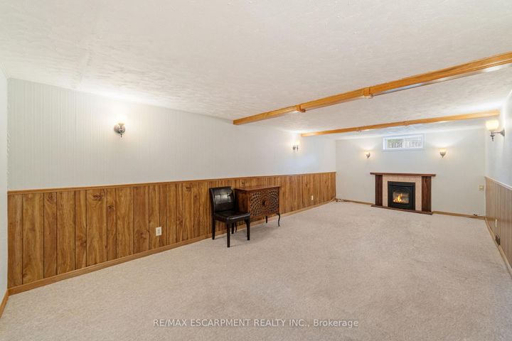 Photo 23 at 111 BOSTON Crescent, Berrisfield, Hamilton