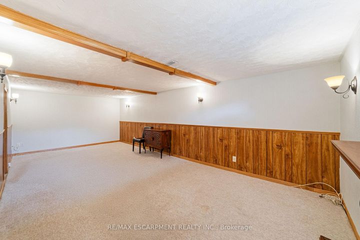 Photo 25 at 111 BOSTON Crescent, Berrisfield, Hamilton
