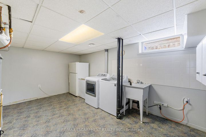 Photo 26 at 111 BOSTON Crescent, Berrisfield, Hamilton