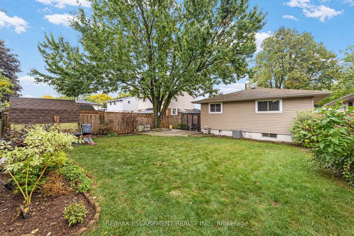 Photo 30 at 111 BOSTON Crescent, Berrisfield, Hamilton