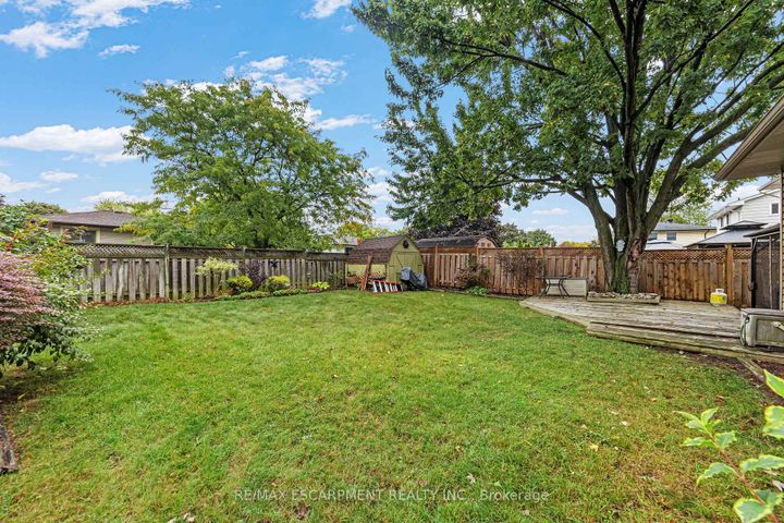 Photo 31 at 111 BOSTON Crescent, Berrisfield, Hamilton