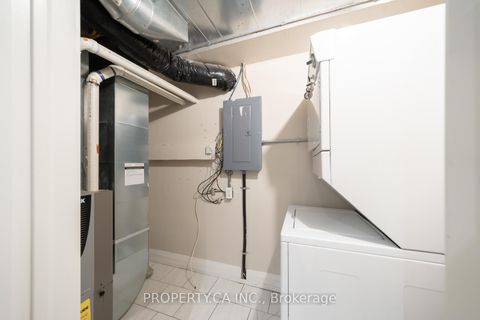 Photo 2 at 2 - 473 Dupont Street, Annex, Toronto