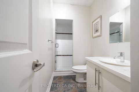 Photo 31 at 2 - 473 Dupont Street, Annex, Toronto