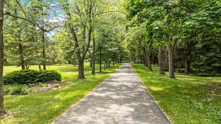 Photo 4 at 12282 Eighth Line, Rural Halton Hills, Halton Hills