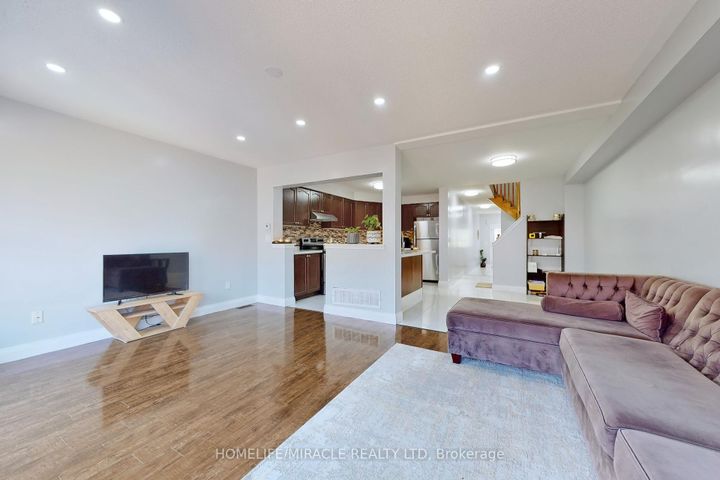 Photo 15 at 15 Masseyfield Street N, Bram East, Brampton