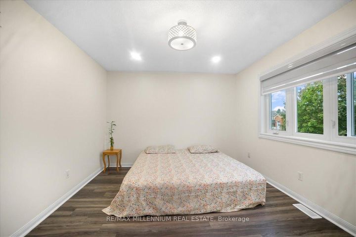 Photo 21 at 83 Smith Street, Bradford, Bradford West Gwillimbury