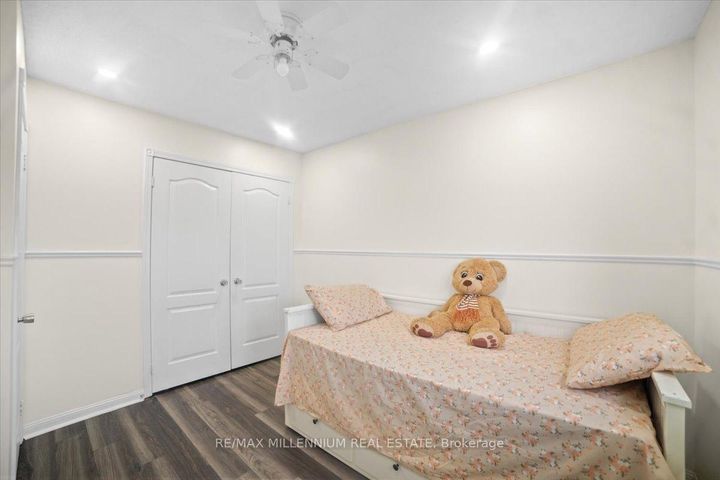 Photo 28 at 83 Smith Street, Bradford, Bradford West Gwillimbury