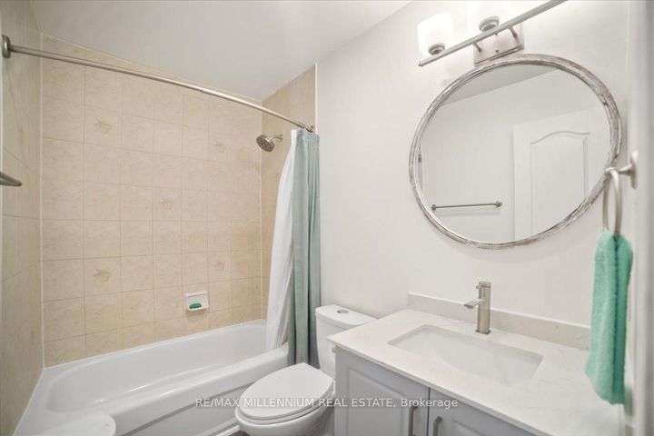 Photo 29 at 83 Smith Street, Bradford, Bradford West Gwillimbury